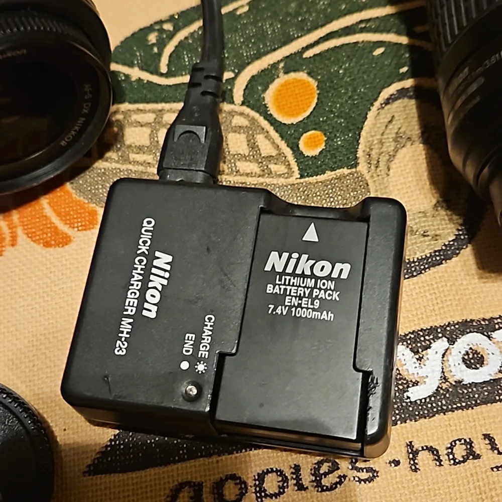 Excellent condition Nikon D60 with two lenses and one new!